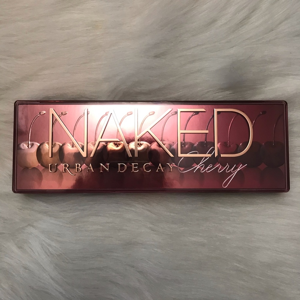 NWOT Urban Decay Naked Cherry Palette